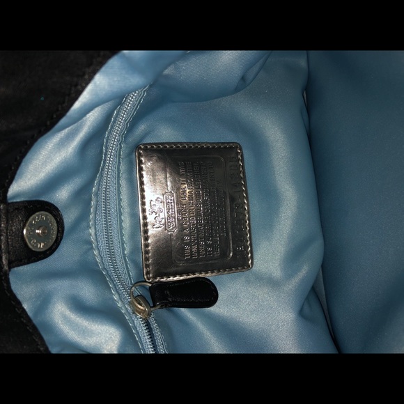 Medium coach bag - Picture 4 of 6